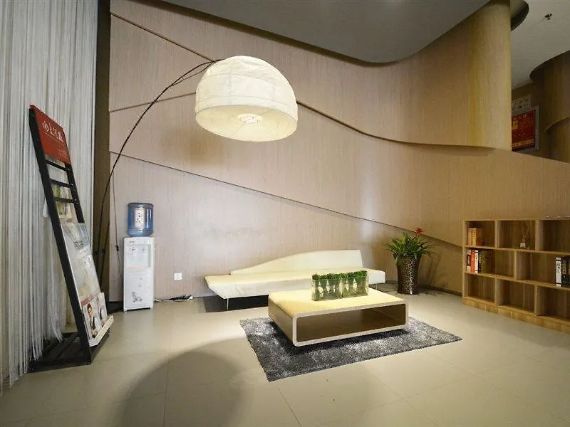 Jinjiang Inn Select Zhengzhou Hotel